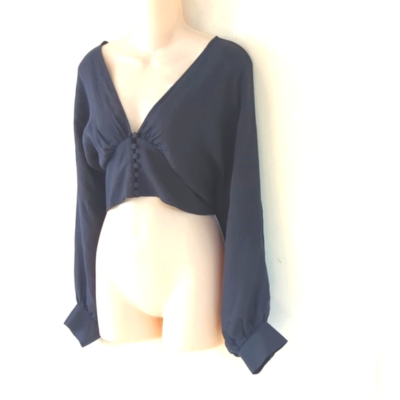 Zara Buttoned Front Crop Top - Picture 8 of 16